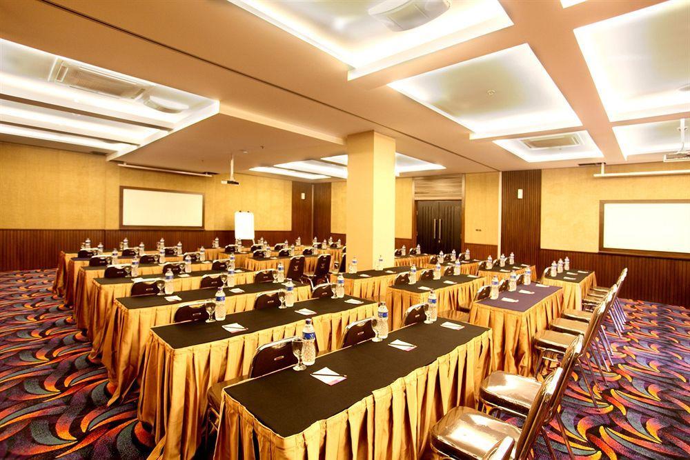 Vio Hotel Pasteur Bandung Eksteriør bilde