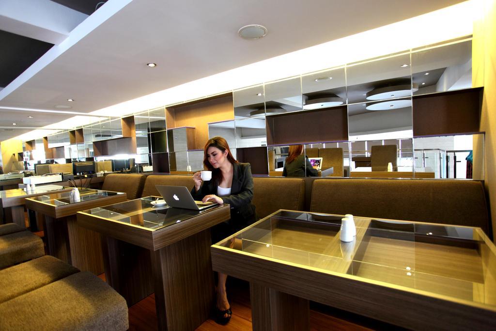 Vio Hotel Pasteur Bandung Eksteriør bilde